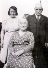 Tom, Annie and Hilda Ford